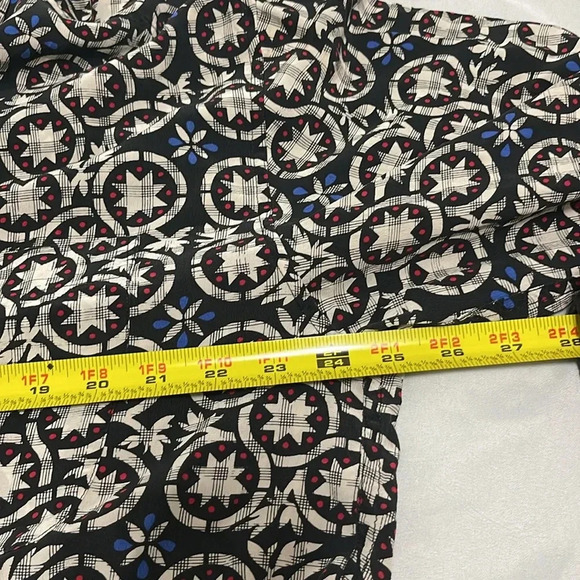 AXIS 100% Silk Large Long Sleeve Jacquard Print Blouse w/Mother of Pearl Buttons - Picture 5 of 7